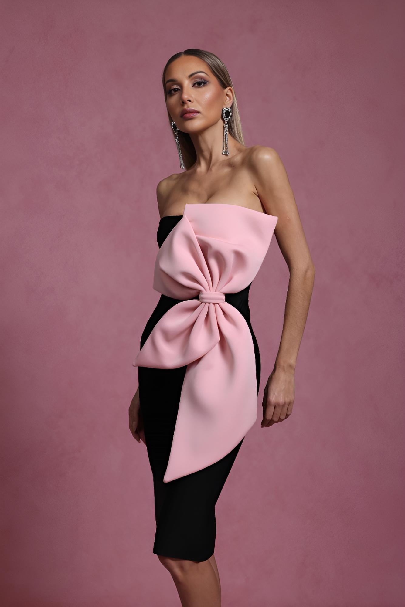 Blush Fiyonk Elbise