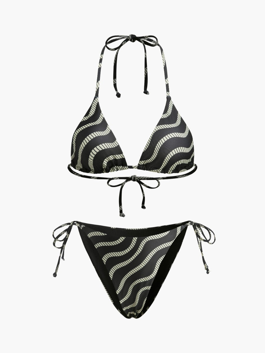 Şık Dalga Desenli Üçgen Bikini Seti